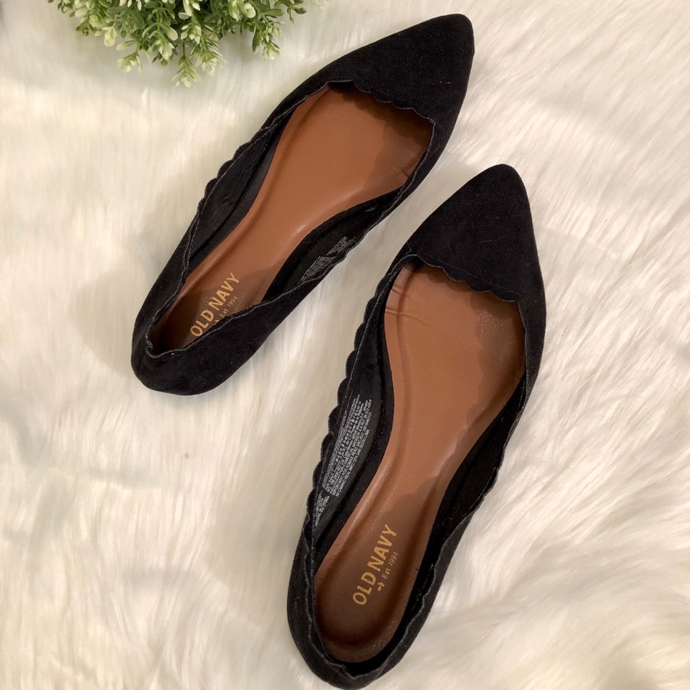 Old Navy Pointed Toe Flats